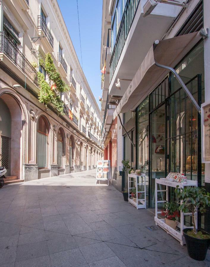 Escapada Romantica, 2 Pax, Centro Historico Севилья Экстерьер фото