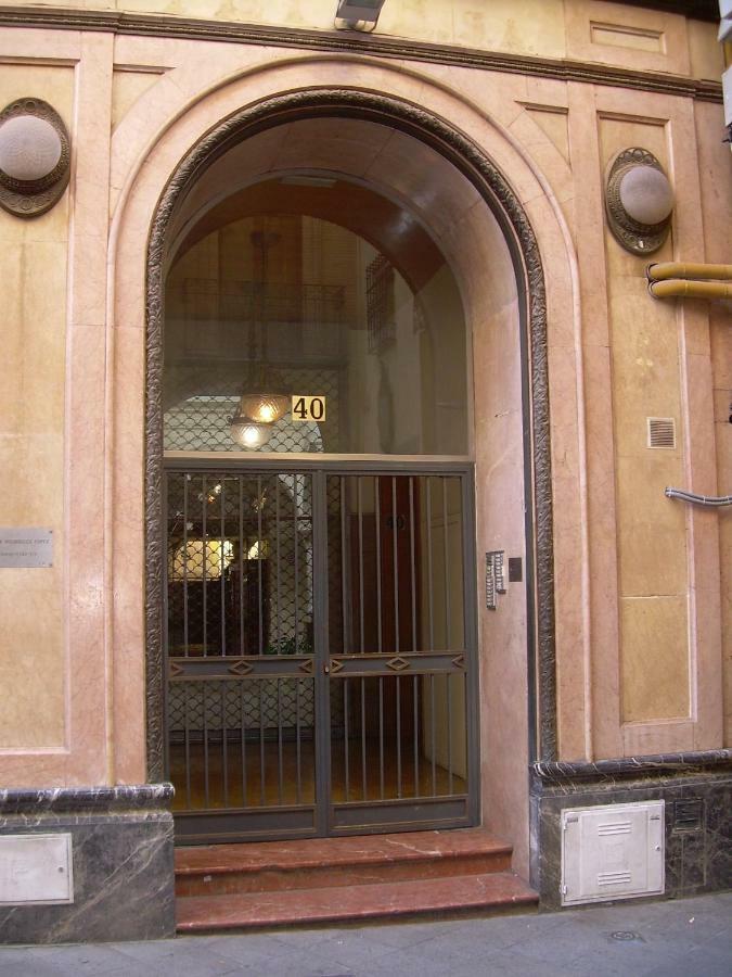 Escapada Romantica, 2 Pax, Centro Historico Севилья Экстерьер фото